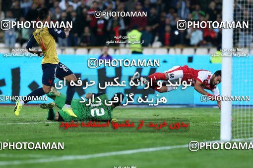915309, Tehran, , جام حذفی فوتبال ایران, 1/16 stage, Khorramshahr Cup, Persepolis 2 v 0 Naft Tehran on 2017/10/21 at Azadi Stadium