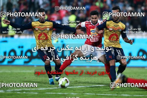 915208, Tehran, , جام حذفی فوتبال ایران, 1/16 stage, Khorramshahr Cup, Persepolis 2 v 0 Naft Tehran on 2017/10/21 at Azadi Stadium