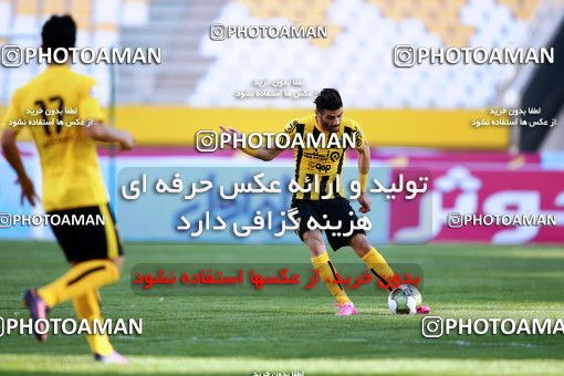 910597, Isfahan, [*parameter:4*], لیگ برتر فوتبال ایران، Persian Gulf Cup، Week 9، First Leg، Sepahan 2 v 0 Siah Jamegan on 2017/10/12 at Naghsh-e Jahan Stadium