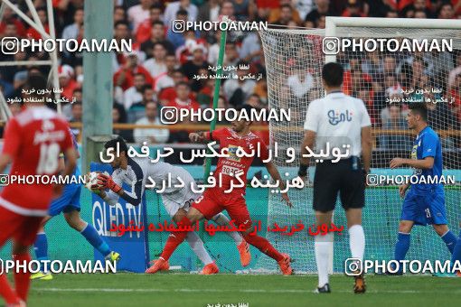 933169, Tehran, [*parameter:4*], لیگ برتر فوتبال ایران، Persian Gulf Cup، Week 10، First Leg، Persepolis 1 v 0 Esteghlal on 2017/10/26 at Azadi Stadium