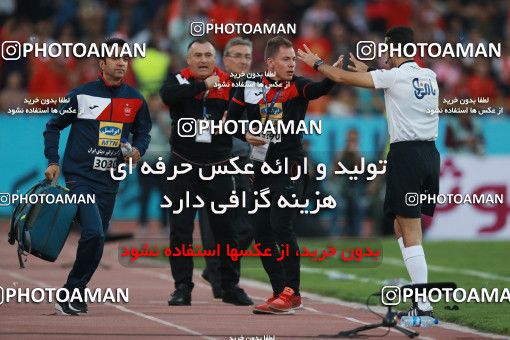 933075, Tehran, [*parameter:4*], لیگ برتر فوتبال ایران، Persian Gulf Cup، Week 10، First Leg، Persepolis 1 v 0 Esteghlal on 2017/10/26 at Azadi Stadium
