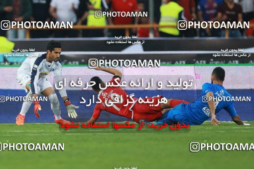 933275, Tehran, [*parameter:4*], لیگ برتر فوتبال ایران، Persian Gulf Cup، Week 10، First Leg، Persepolis 1 v 0 Esteghlal on 2017/10/26 at Azadi Stadium