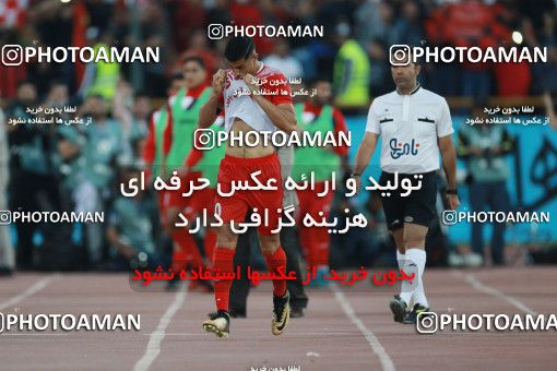 933112, Tehran, [*parameter:4*], لیگ برتر فوتبال ایران، Persian Gulf Cup، Week 10، First Leg، Persepolis 1 v 0 Esteghlal on 2017/10/26 at Azadi Stadium