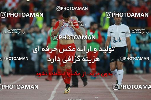 933118, Tehran, [*parameter:4*], لیگ برتر فوتبال ایران، Persian Gulf Cup، Week 10، First Leg، Persepolis 1 v 0 Esteghlal on 2017/10/26 at Azadi Stadium