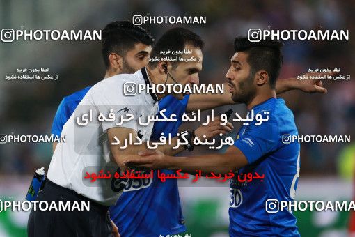 933399, Tehran, [*parameter:4*], لیگ برتر فوتبال ایران، Persian Gulf Cup، Week 10، First Leg، Persepolis 1 v 0 Esteghlal on 2017/10/26 at Azadi Stadium