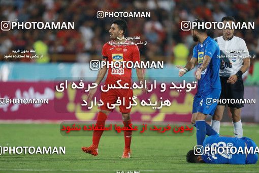 933367, Tehran, [*parameter:4*], لیگ برتر فوتبال ایران، Persian Gulf Cup، Week 10، First Leg، Persepolis 1 v 0 Esteghlal on 2017/10/26 at Azadi Stadium