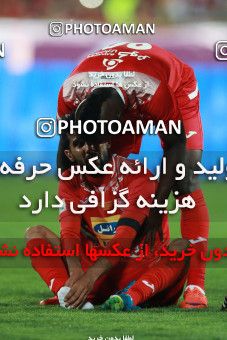 933563, Tehran, [*parameter:4*], لیگ برتر فوتبال ایران، Persian Gulf Cup، Week 10، First Leg، Persepolis 1 v 0 Esteghlal on 2017/10/26 at Azadi Stadium