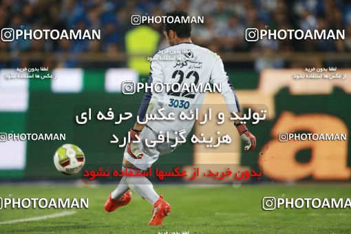 933582, Tehran, [*parameter:4*], لیگ برتر فوتبال ایران، Persian Gulf Cup، Week 10، First Leg، Persepolis 1 v 0 Esteghlal on 2017/10/26 at Azadi Stadium