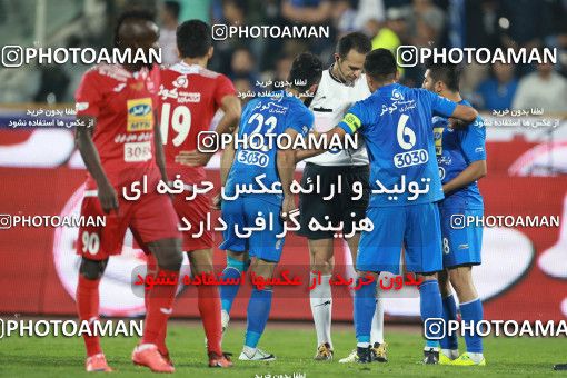 933668, Tehran, [*parameter:4*], لیگ برتر فوتبال ایران، Persian Gulf Cup، Week 10، First Leg، Persepolis 1 v 0 Esteghlal on 2017/10/26 at Azadi Stadium