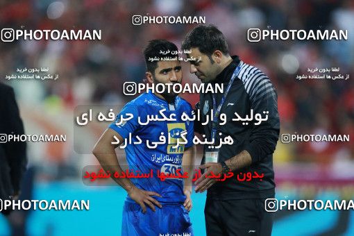 933671, Tehran, [*parameter:4*], لیگ برتر فوتبال ایران، Persian Gulf Cup، Week 10، First Leg، Persepolis 1 v 0 Esteghlal on 2017/10/26 at Azadi Stadium