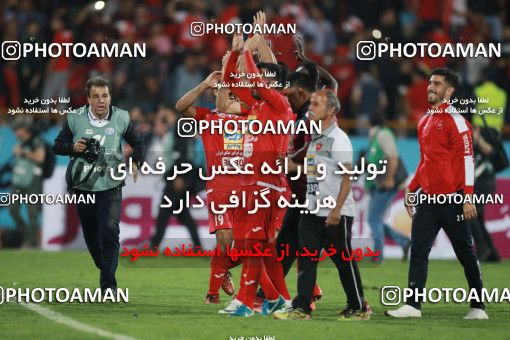 933651, Tehran, [*parameter:4*], لیگ برتر فوتبال ایران، Persian Gulf Cup، Week 10، First Leg، Persepolis 1 v 0 Esteghlal on 2017/10/26 at Azadi Stadium