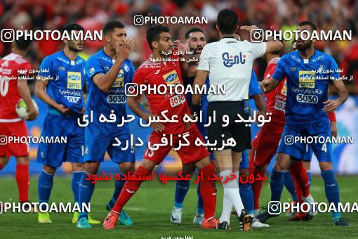 912611, Tehran, [*parameter:4*], لیگ برتر فوتبال ایران، Persian Gulf Cup، Week 10، First Leg، Persepolis 1 v 0 Esteghlal on 2017/10/26 at Azadi Stadium