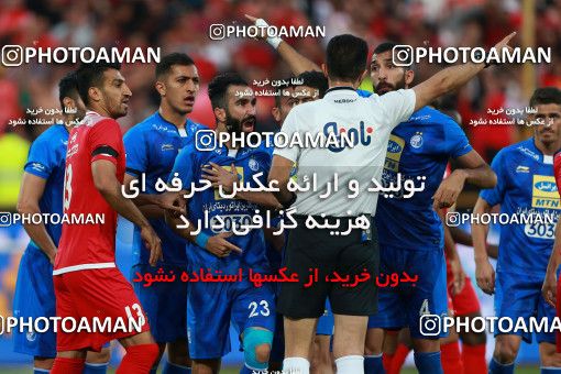 912580, Tehran, [*parameter:4*], لیگ برتر فوتبال ایران، Persian Gulf Cup، Week 10، First Leg، Persepolis 1 v 0 Esteghlal on 2017/10/26 at Azadi Stadium