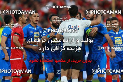 912576, Tehran, [*parameter:4*], لیگ برتر فوتبال ایران، Persian Gulf Cup، Week 10، First Leg، Persepolis 1 v 0 Esteghlal on 2017/10/26 at Azadi Stadium