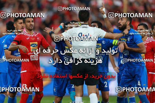 912595, Tehran, [*parameter:4*], لیگ برتر فوتبال ایران، Persian Gulf Cup، Week 10، First Leg، Persepolis 1 v 0 Esteghlal on 2017/10/26 at Azadi Stadium