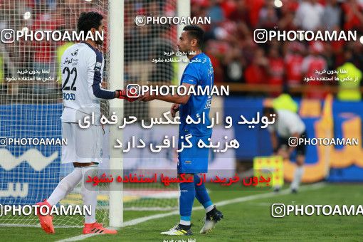 912643, Tehran, [*parameter:4*], لیگ برتر فوتبال ایران، Persian Gulf Cup، Week 10، First Leg، Persepolis 1 v 0 Esteghlal on 2017/10/26 at Azadi Stadium