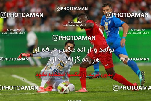 913439, Tehran, [*parameter:4*], لیگ برتر فوتبال ایران، Persian Gulf Cup، Week 10، First Leg، Persepolis 1 v 0 Esteghlal on 2017/10/26 at Azadi Stadium