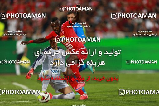 913500, Tehran, [*parameter:4*], لیگ برتر فوتبال ایران، Persian Gulf Cup، Week 10، First Leg، Persepolis 1 v 0 Esteghlal on 2017/10/26 at Azadi Stadium