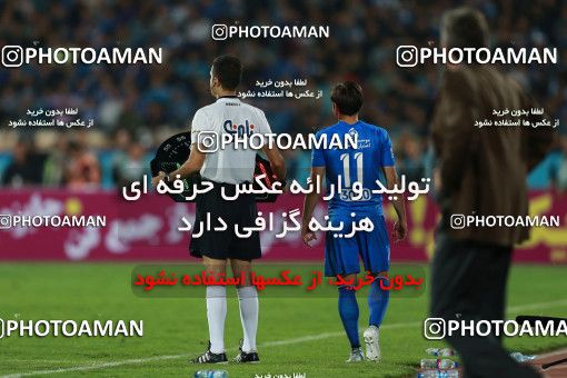 913528, Tehran, [*parameter:4*], لیگ برتر فوتبال ایران، Persian Gulf Cup، Week 10، First Leg، Persepolis 1 v 0 Esteghlal on 2017/10/26 at Azadi Stadium