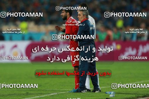 913456, Tehran, [*parameter:4*], لیگ برتر فوتبال ایران، Persian Gulf Cup، Week 10، First Leg، Persepolis 1 v 0 Esteghlal on 2017/10/26 at Azadi Stadium