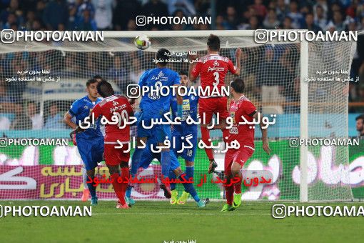 913882, Tehran, [*parameter:4*], لیگ برتر فوتبال ایران، Persian Gulf Cup، Week 10، First Leg، Persepolis 1 v 0 Esteghlal on 2017/10/26 at Azadi Stadium