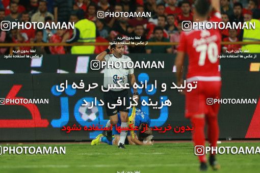 913872, Tehran, [*parameter:4*], لیگ برتر فوتبال ایران، Persian Gulf Cup، Week 10، First Leg، Persepolis 1 v 0 Esteghlal on 2017/10/26 at Azadi Stadium
