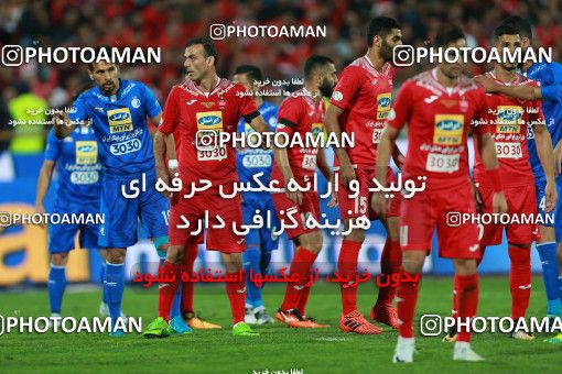 913876, Tehran, [*parameter:4*], لیگ برتر فوتبال ایران، Persian Gulf Cup، Week 10، First Leg، Persepolis 1 v 0 Esteghlal on 2017/10/26 at Azadi Stadium