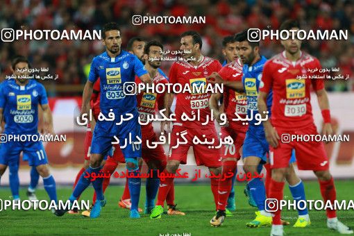913772, Tehran, [*parameter:4*], لیگ برتر فوتبال ایران، Persian Gulf Cup، Week 10، First Leg، Persepolis 1 v 0 Esteghlal on 2017/10/26 at Azadi Stadium