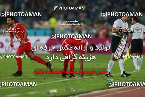 913915, Tehran, [*parameter:4*], لیگ برتر فوتبال ایران، Persian Gulf Cup، Week 10، First Leg، Persepolis 1 v 0 Esteghlal on 2017/10/26 at Azadi Stadium
