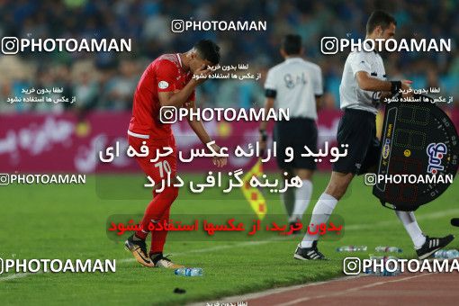 913870, Tehran, [*parameter:4*], لیگ برتر فوتبال ایران، Persian Gulf Cup، Week 10، First Leg، Persepolis 1 v 0 Esteghlal on 2017/10/26 at Azadi Stadium