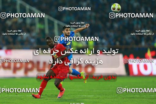 913770, Tehran, [*parameter:4*], لیگ برتر فوتبال ایران، Persian Gulf Cup، Week 10، First Leg، Persepolis 1 v 0 Esteghlal on 2017/10/26 at Azadi Stadium