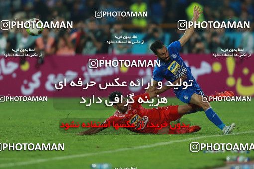 913880, Tehran, [*parameter:4*], لیگ برتر فوتبال ایران، Persian Gulf Cup، Week 10، First Leg، Persepolis 1 v 0 Esteghlal on 2017/10/26 at Azadi Stadium