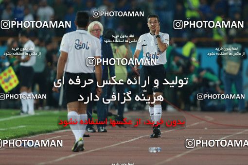 913833, Tehran, [*parameter:4*], لیگ برتر فوتبال ایران، Persian Gulf Cup، Week 10، First Leg، Persepolis 1 v 0 Esteghlal on 2017/10/26 at Azadi Stadium