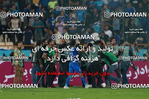 913769, Tehran, [*parameter:4*], لیگ برتر فوتبال ایران، Persian Gulf Cup، Week 10، First Leg، Persepolis 1 v 0 Esteghlal on 2017/10/26 at Azadi Stadium