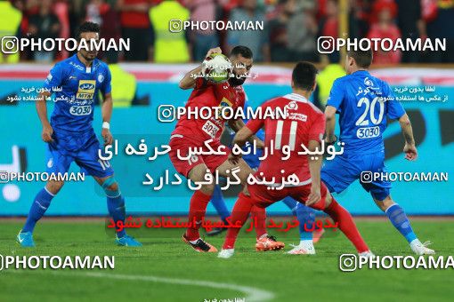 913982, Tehran, [*parameter:4*], لیگ برتر فوتبال ایران، Persian Gulf Cup، Week 10، First Leg، Persepolis 1 v 0 Esteghlal on 2017/10/26 at Azadi Stadium