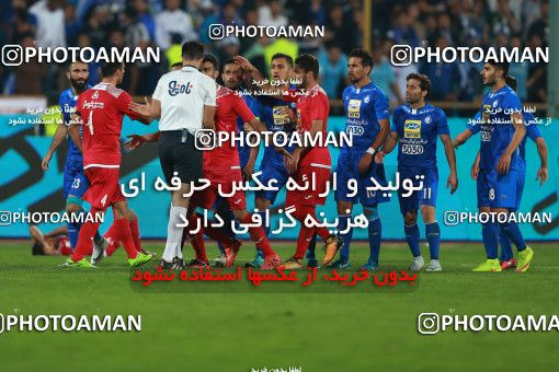 913934, Tehran, [*parameter:4*], لیگ برتر فوتبال ایران، Persian Gulf Cup، Week 10، First Leg، Persepolis 1 v 0 Esteghlal on 2017/10/26 at Azadi Stadium