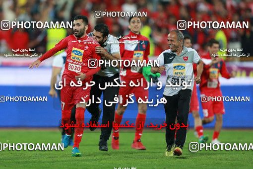 914022, Tehran, [*parameter:4*], لیگ برتر فوتبال ایران، Persian Gulf Cup، Week 10، First Leg، Persepolis 1 v 0 Esteghlal on 2017/10/26 at Azadi Stadium