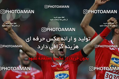 913937, Tehran, [*parameter:4*], لیگ برتر فوتبال ایران، Persian Gulf Cup، Week 10، First Leg، Persepolis 1 v 0 Esteghlal on 2017/10/26 at Azadi Stadium