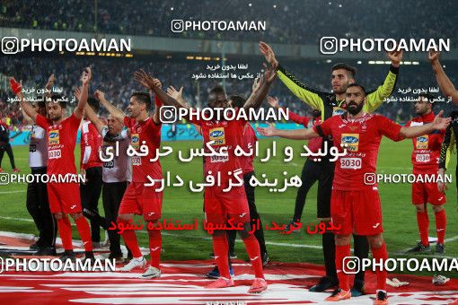 913928, Tehran, [*parameter:4*], لیگ برتر فوتبال ایران، Persian Gulf Cup، Week 10، First Leg، Persepolis 1 v 0 Esteghlal on 2017/10/26 at Azadi Stadium