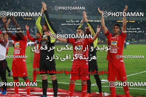 914023, Tehran, [*parameter:4*], لیگ برتر فوتبال ایران، Persian Gulf Cup، Week 10، First Leg، Persepolis 1 v 0 Esteghlal on 2017/10/26 at Azadi Stadium