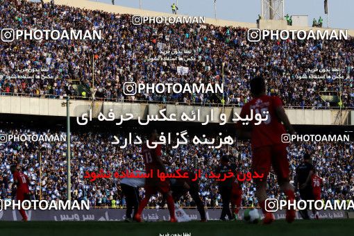914027, Tehran, [*parameter:4*], لیگ برتر فوتبال ایران، Persian Gulf Cup، Week 10، First Leg، Persepolis 1 v 0 Esteghlal on 2017/10/26 at Azadi Stadium