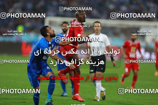 911384, Tehran, [*parameter:4*], لیگ برتر فوتبال ایران، Persian Gulf Cup، Week 10، First Leg، Persepolis 1 v 0 Esteghlal on 2017/10/26 at Azadi Stadium