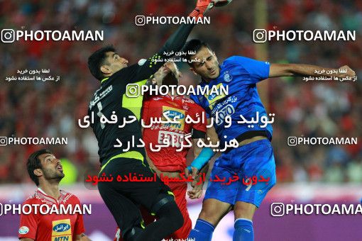 911307, Tehran, [*parameter:4*], لیگ برتر فوتبال ایران، Persian Gulf Cup، Week 10، First Leg، Persepolis 1 v 0 Esteghlal on 2017/10/26 at Azadi Stadium