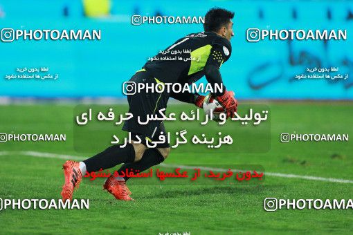 911283, Tehran, [*parameter:4*], لیگ برتر فوتبال ایران، Persian Gulf Cup، Week 10، First Leg، Persepolis 1 v 0 Esteghlal on 2017/10/26 at Azadi Stadium