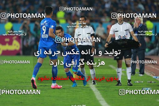 911246, Tehran, [*parameter:4*], لیگ برتر فوتبال ایران، Persian Gulf Cup، Week 10، First Leg، Persepolis 1 v 0 Esteghlal on 2017/10/26 at Azadi Stadium