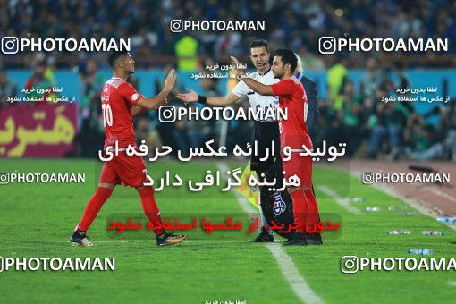 911359, Tehran, [*parameter:4*], لیگ برتر فوتبال ایران، Persian Gulf Cup، Week 10، First Leg، Persepolis 1 v 0 Esteghlal on 2017/10/26 at Azadi Stadium
