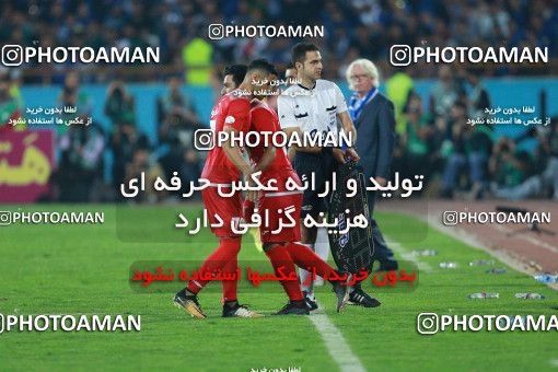 911332, Tehran, [*parameter:4*], لیگ برتر فوتبال ایران، Persian Gulf Cup، Week 10، First Leg، Persepolis 1 v 0 Esteghlal on 2017/10/26 at Azadi Stadium