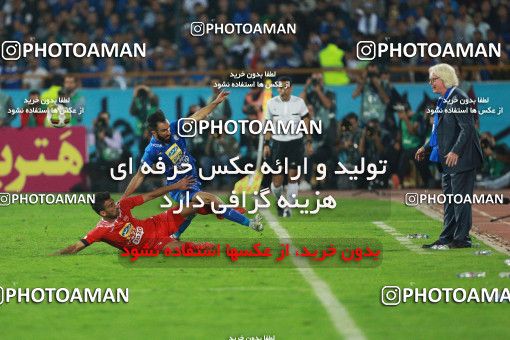911306, Tehran, [*parameter:4*], لیگ برتر فوتبال ایران، Persian Gulf Cup، Week 10، First Leg، Persepolis 1 v 0 Esteghlal on 2017/10/26 at Azadi Stadium