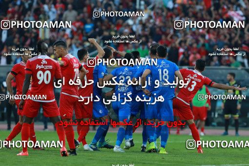 914287, Tehran, [*parameter:4*], لیگ برتر فوتبال ایران، Persian Gulf Cup، Week 10، First Leg، Persepolis 1 v 0 Esteghlal on 2017/10/26 at Azadi Stadium