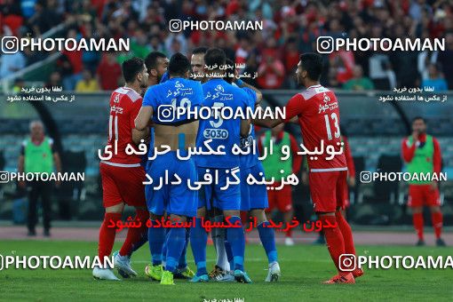 914370, Tehran, [*parameter:4*], لیگ برتر فوتبال ایران، Persian Gulf Cup، Week 10، First Leg، Persepolis 1 v 0 Esteghlal on 2017/10/26 at Azadi Stadium